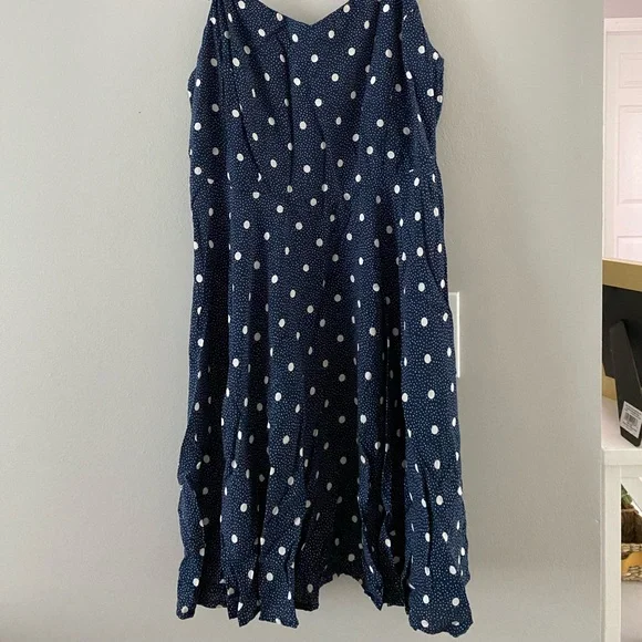 Polka dot dress - Picture 2 of 2